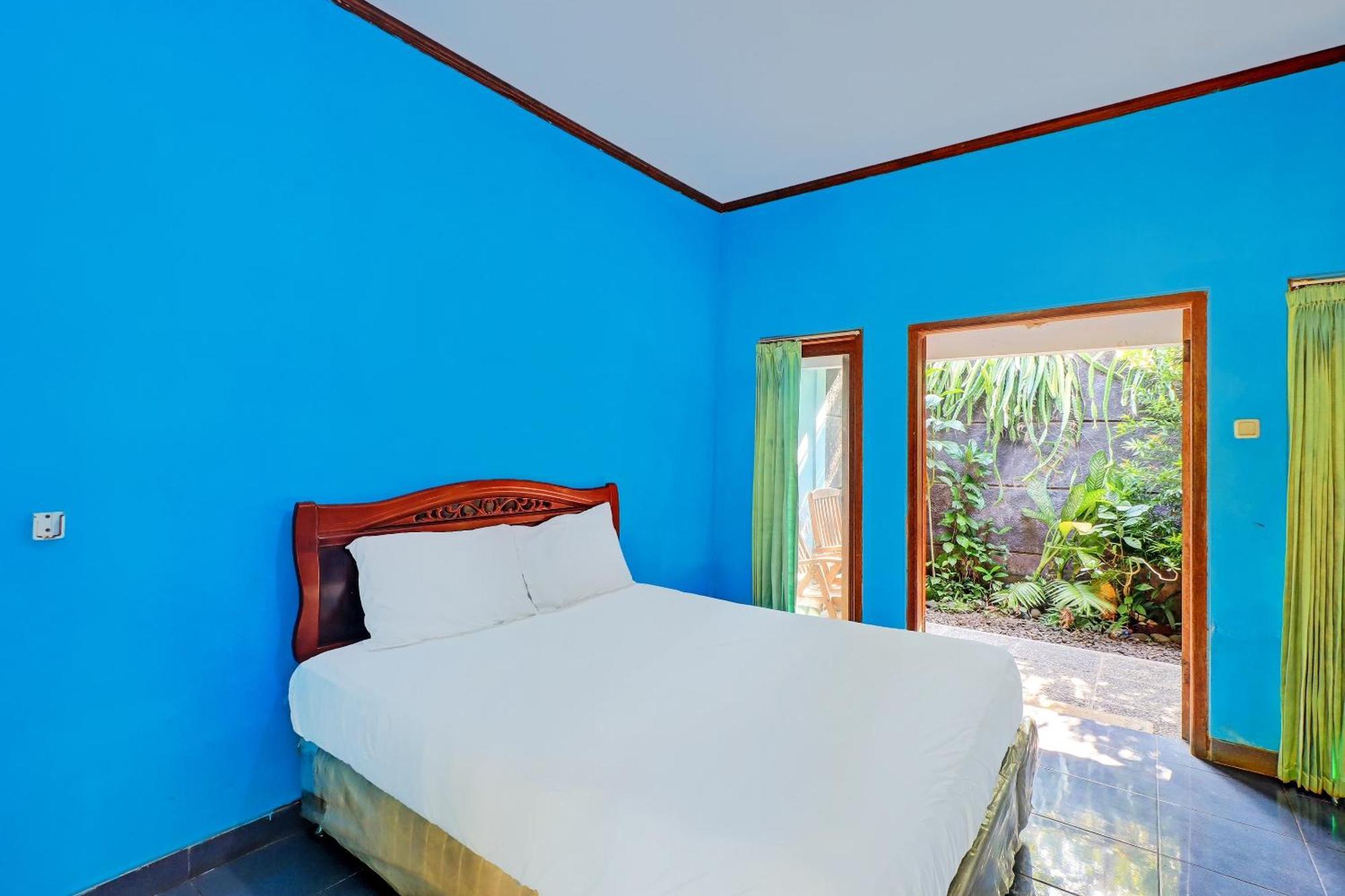 Oyo 92401 Hotel Mustika Negara  ภายนอก รูปภาพ