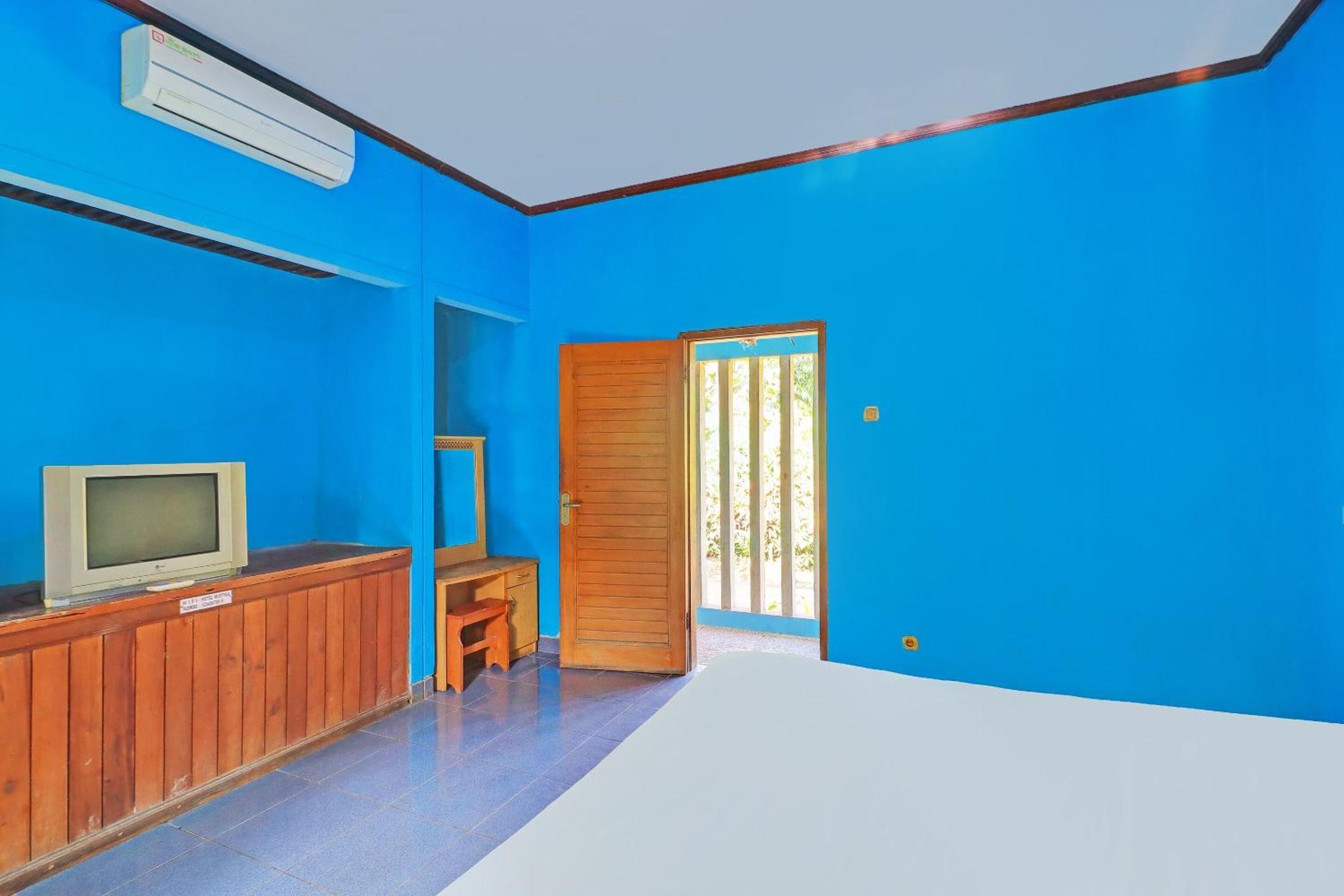 Oyo 92401 Hotel Mustika Negara  ภายนอก รูปภาพ