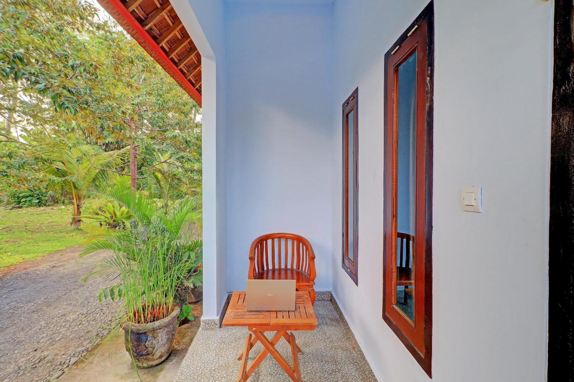Oyo 92401 Hotel Mustika Negara  ภายนอก รูปภาพ