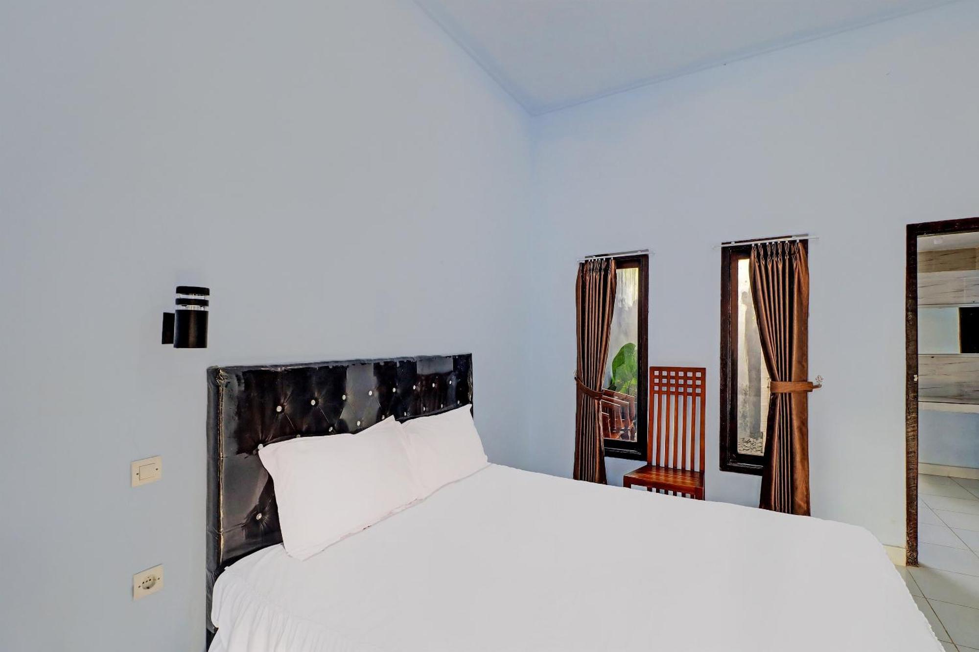 Oyo 92401 Hotel Mustika Negara  ภายนอก รูปภาพ